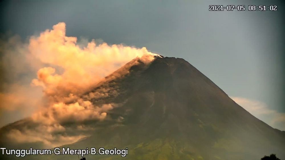 Kubah Lava Gunung Merapi Alami Perubahan Morfologi 