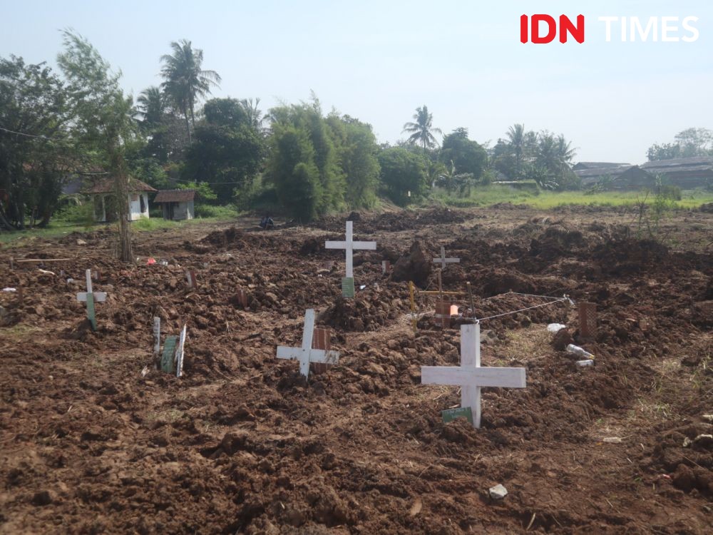 25 Jenazah COVID-19 Dimakamkan di TPU Kedaung Wetan Kota Tangerang 