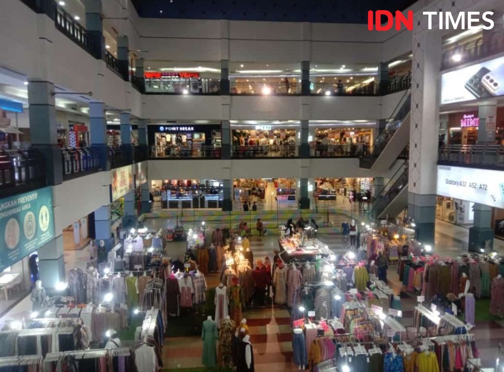 Dilema Sektor Hiburan di Palembang; Langgar Aturan atau PHK