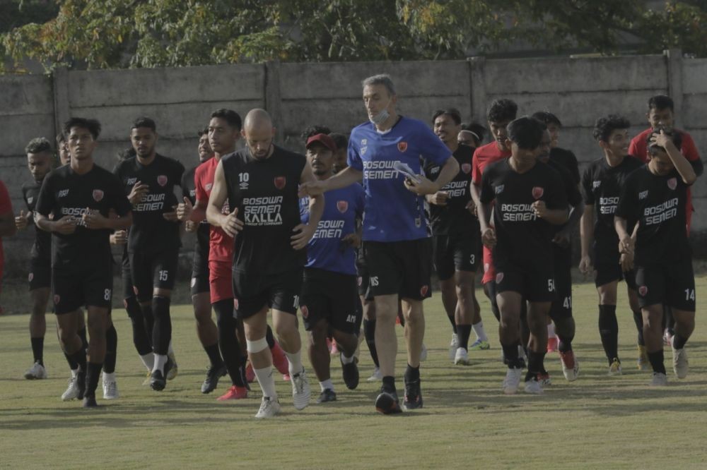 Resmi Jadi Pelatih PSM Makassar, Milomir Seslija Ungkap Target di Liga