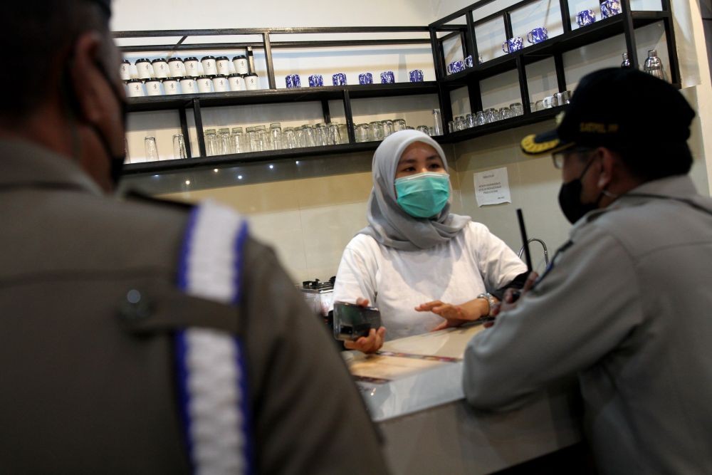 5 Bulan Pandemik COVID, Kampung Sapu Ijuk Purwakarta Kembali Produksi