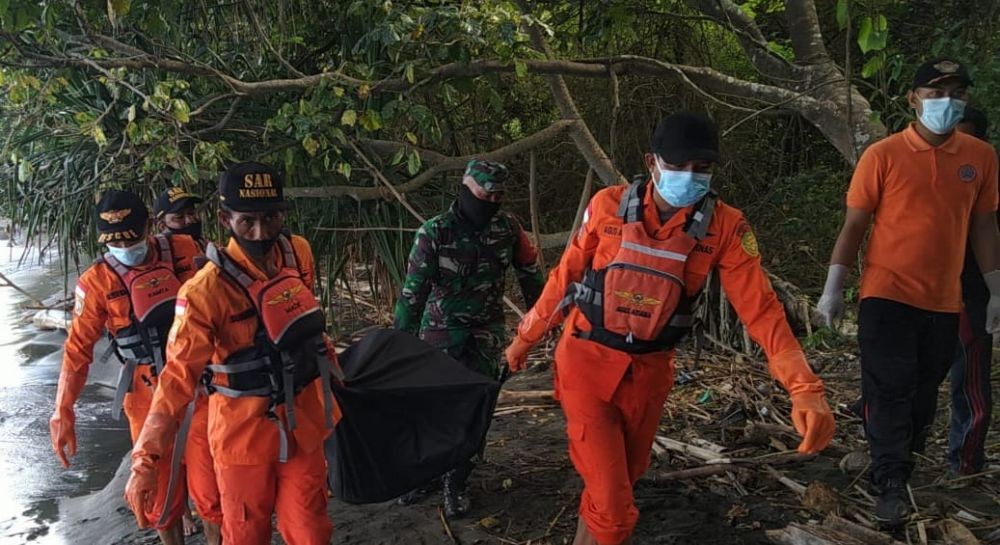 Lagi, Jenazah Penumpang KMP Yunicee Ditemukan di Pantai Klatakan