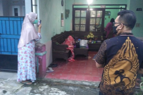 Isolasi Mandiri, Warga Purbalingga Meninggal, Kritis di Teras Rumah
