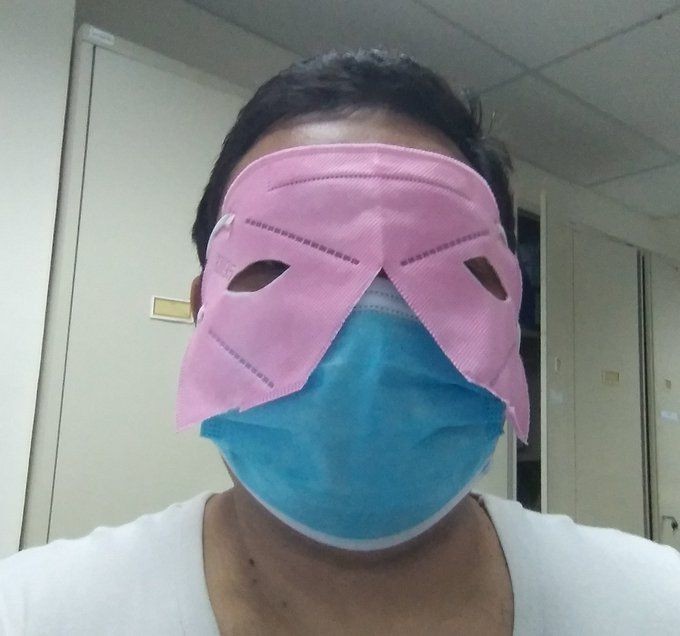 10 Potret Orang Pakai Masker Dobel Ini Kocak Banget