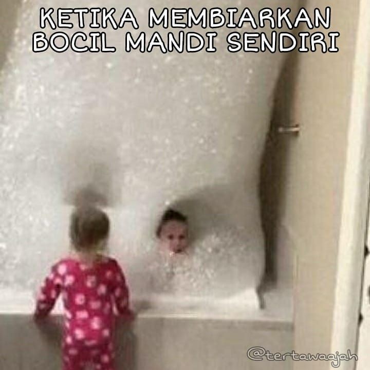 10 Meme Kejadian Apes, yang Melihatnya Jadi Ikutan Nyesek