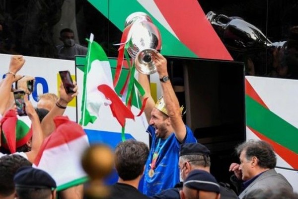 Roma Pecah Sambut Skuad Juara Italia di Piala Eropa 2020