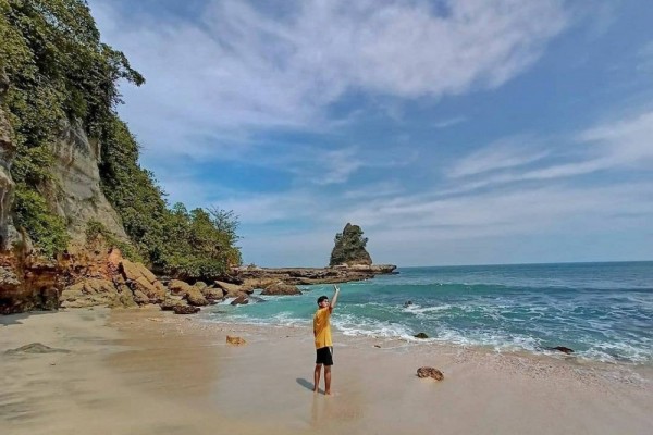 10 Tempat Wisata Terindah di Sukabumi, Pesonanya Bikin Malas Pulang