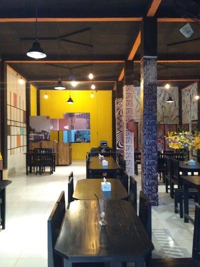 10 Kafe di Bojonegoro Yang Makanannya Enak. Mau Coba?