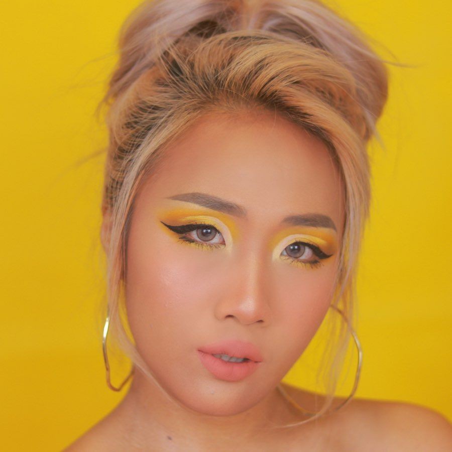 9 Inspirasi Hairstyle ala Beauty Vlogger Minyo, Gak Bikin Bosan!