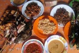 Tempat Makan di Serang, Cocok Banget Buat Wisata Kuliner Kamu