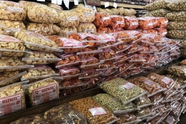 Ke Serang? Jangan Lupa Bawa 10 Oleh-Oleh Paling Diburu Wisatawan Ini