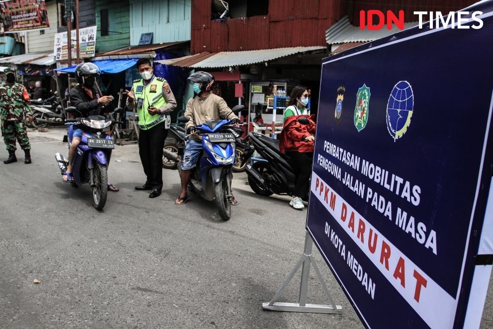 Penyekatan di Jalan-jalan Kota Medan Mulai Dibuka