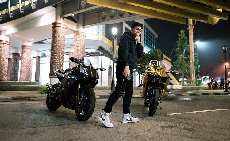 Potret Doni Salmanan, Pemotor yang Viral Bagi-bagi Duit di Jalan