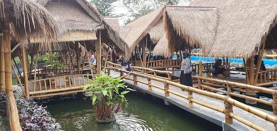 Restoran Seafood di Tangsel yang Enak dan Gak Bikin Dompet Bolong