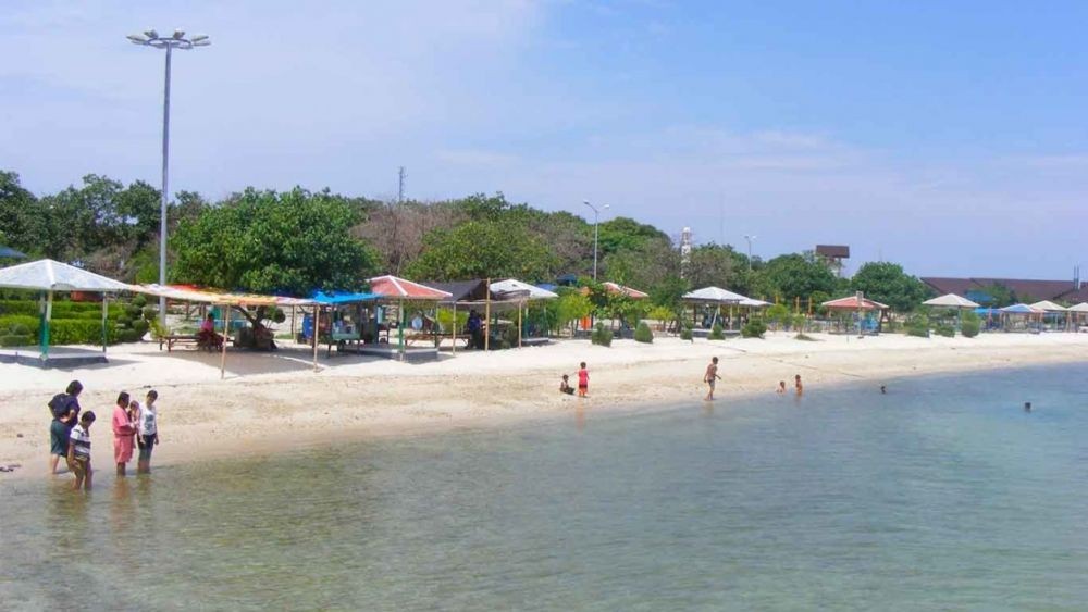 10 Pantai di Tangerang Favorit Turis, Gak Jauh dari Jakarta Loh
