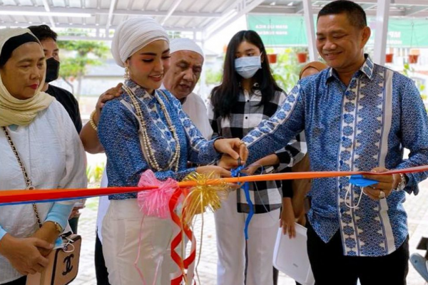 9 Potret Bella Shofie Meresmikan Kantor Baru, Bangun Bisnis Skincare!
