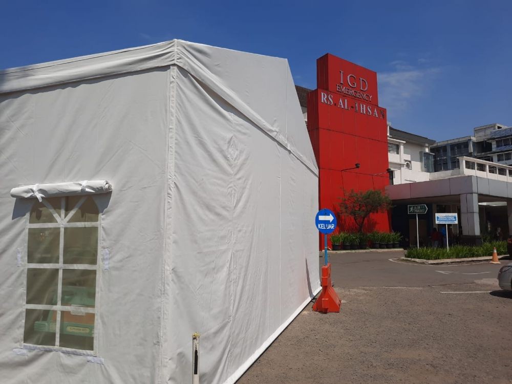 Antisipasi BOR Naik, Pemprov Jabar Bangun Tenda Serbaguna di RS COVID