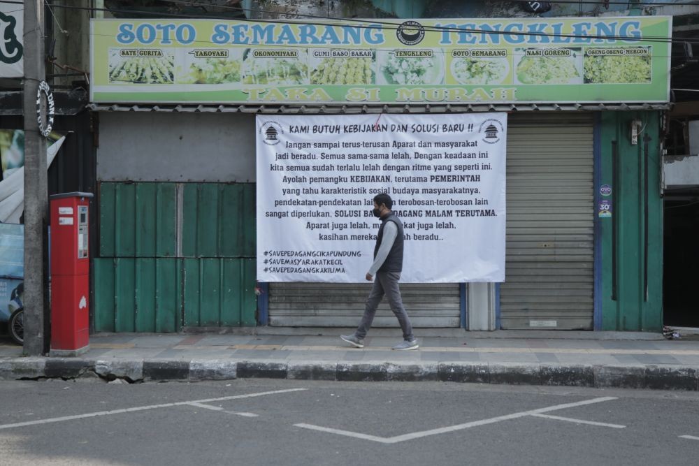 Teriak Pedagang Kecil di Bandung yang Terdampak PPKM Darurat