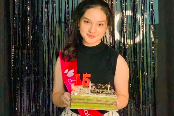 Baru Lulus SMP, 10 Potret Ica Maysha yang Videonya Viral di TikTok