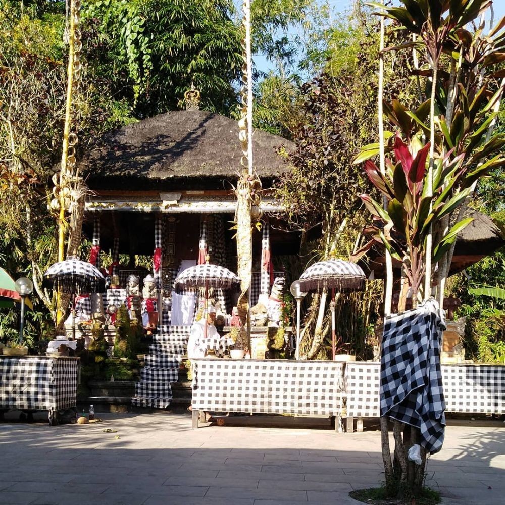 5 Tempat Melukat Populer di Bali, Bikin Tenang Batin