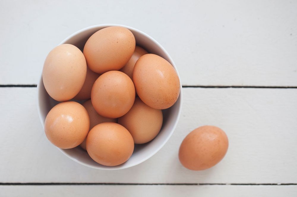 Penggemar Pedas Wajib Cobain! Resep Telur Ceplok Saus Padang