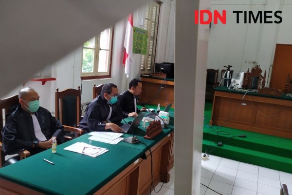 Penyuap Nurdin Abdullah Menangis saat Bacakan Pembelaan