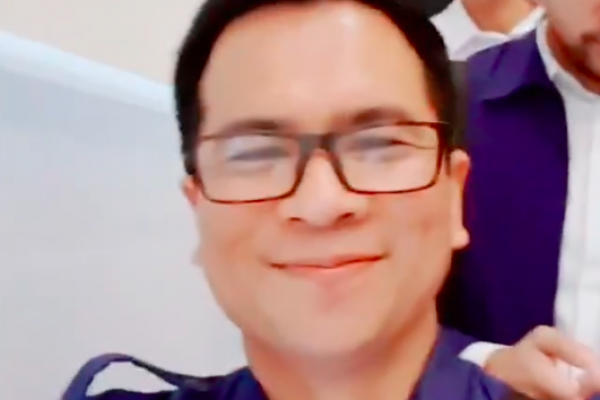 Jadi Politisi, Ini Penampilan Krisna Mukti dengan Jenggot dan Kumis