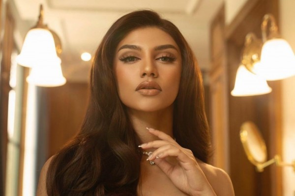 Siap Wakili Indonesia, 10 Potret Miss Supranational Jihane Almira