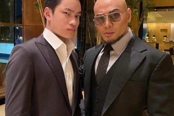 Potret Azka yang Tinggi dan Kekar, Tak Kalah dari Deddy Corbuzier
