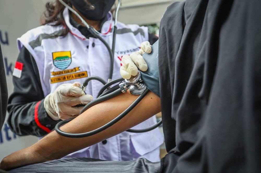 Vaksinasi di Bandung Lebih Mudah dengan Sistem Walk In dan Drive Thru