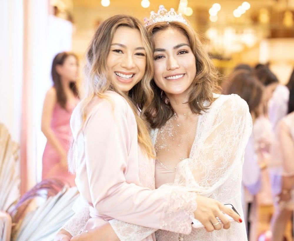 Duet Hot Mom, 10 Potret Jessica Iskandar dan Jennifer Bachdim