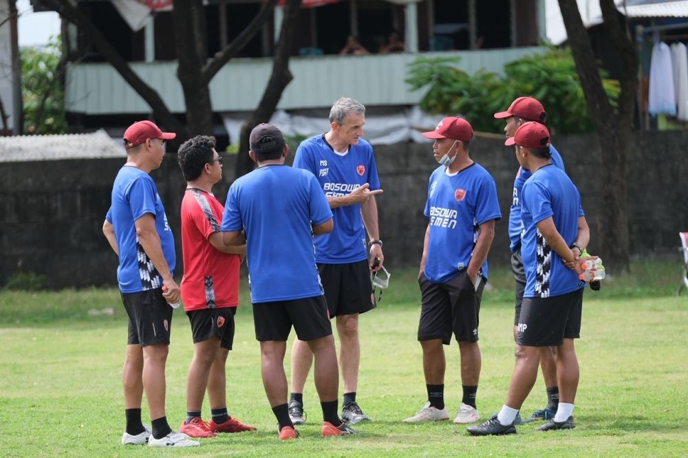 Pelatih Baru PSM Makassar Segera Terbang ke Indonesia