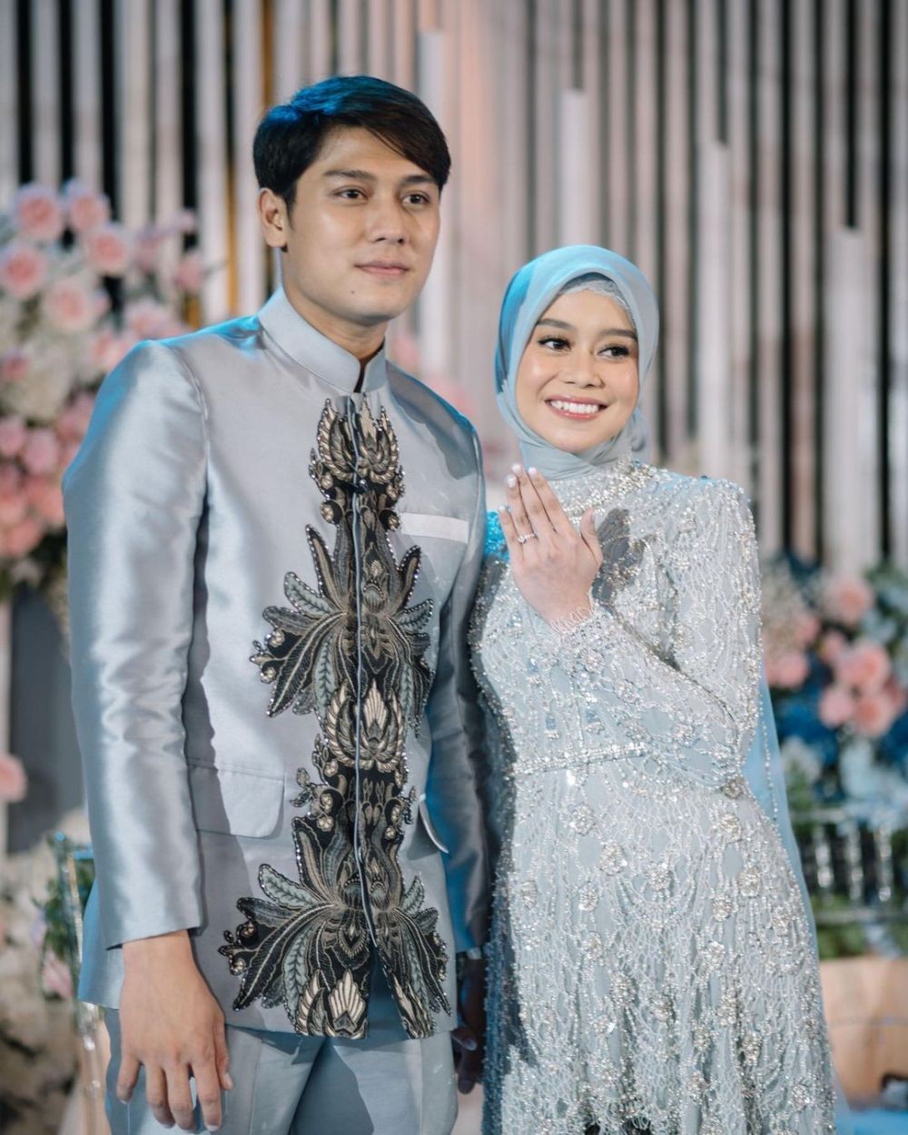 10 Potret Rizky Billar dan Lesti Kejora yang Tunda Nikahan, Kenapa?