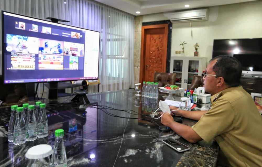 Pemkot Makassar Siapkan 100 Ribu Bansos selama PPKM Level 4