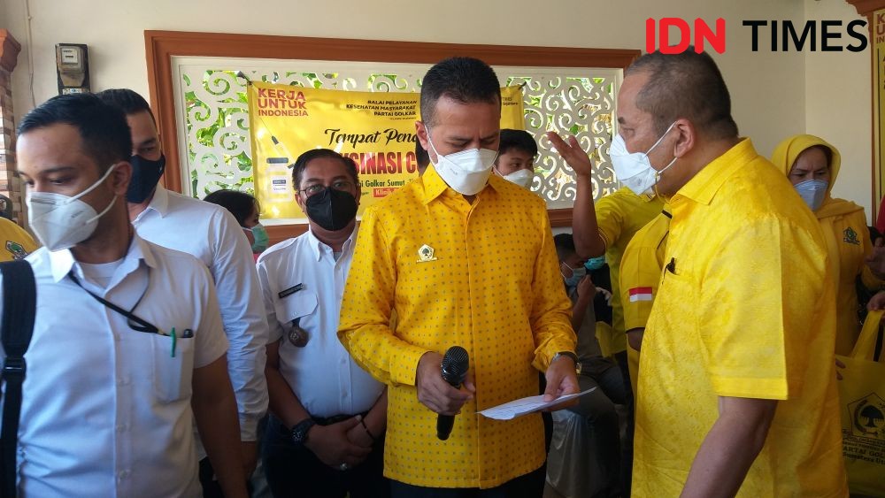DPD Golkar Sumut Gelar Vaksinasi Massal untuk Warga Medan