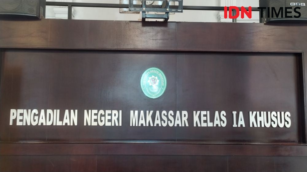 Wanita di Makassar Lolos dari Jeratan UU ITE
