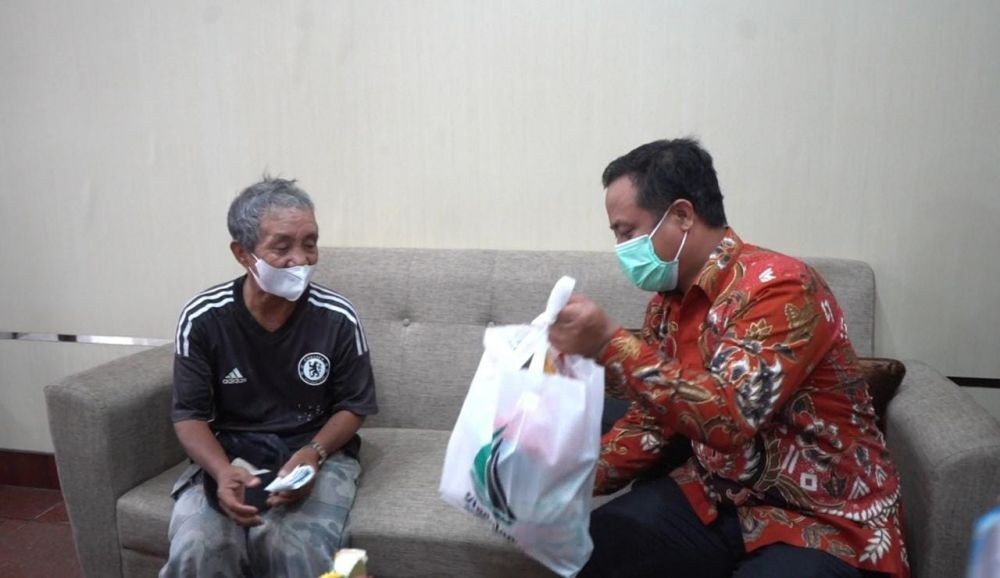 Pengakuan Kakek yang Viral Bersepeda 15 Km Demi Vaksinasi di Makassar