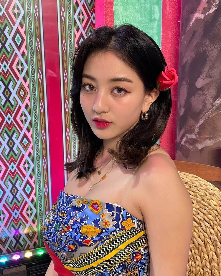 Jadi Leader, Ternyata 10 Idol Kpop Ini Punya MBTI Introvert!