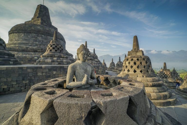 Apa Itu Chattra? Fakta Payung yang Akan Dipasang di Puncak Candi Borobudur