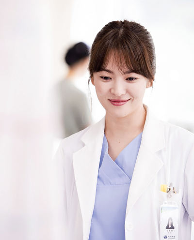 10 Dokter Manis di Drama Korea, Bikin Gak Takut ke Rumah Sakit Nih!