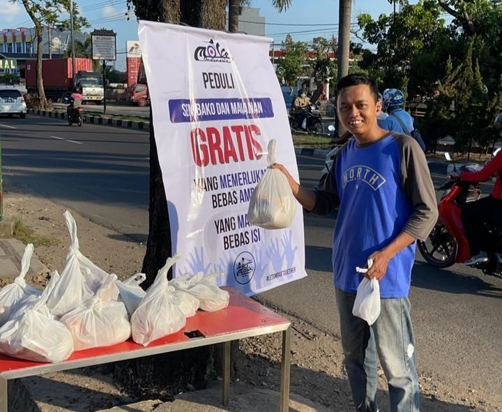 Hasil Patungan Pemilik Vespa, Move Palembang Donasi Sembako 1 Bulan