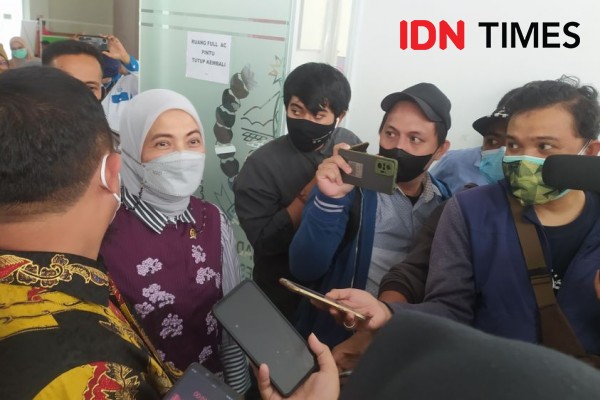 Anggota DPR Minta Warga Sulsel Awasi Vaksinasi Booster untuk Nakes