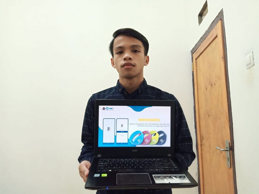 Mahasiswa UMM Buat Aplikasi Layanan Uang Elektronik