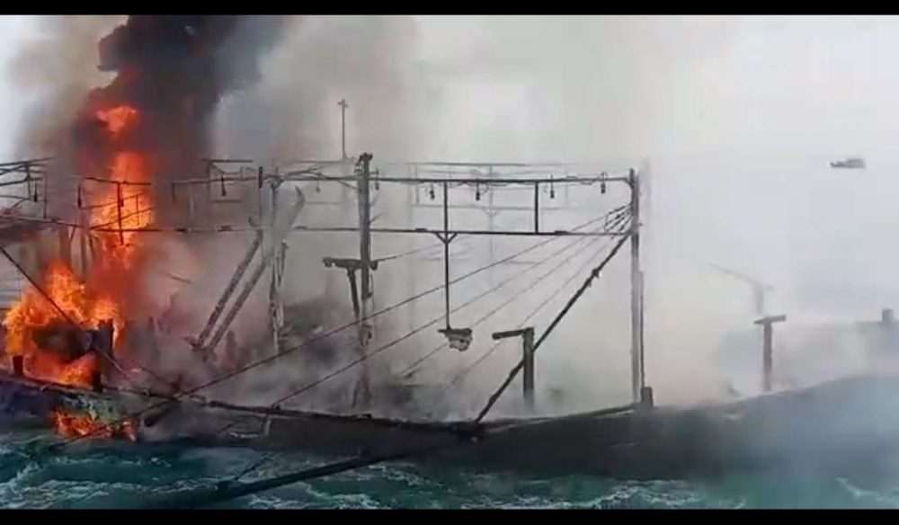 KM United Terbakar di Perairan Sergai, 1 ABK Tewas dan 2 Masih Hilang