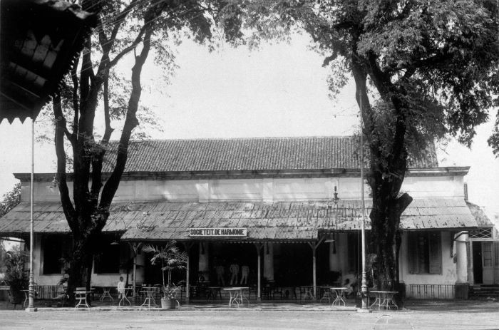 Foto Jadul 12 Bangunan Bersejarah di Makassar yang Masih Berdiri