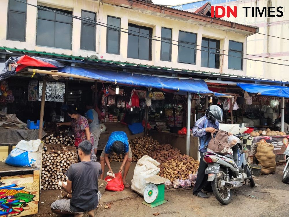 Pedagang PKL di Pasar Ciputat Ditertibkan, Ini Kesepakatan Jam Operasi
