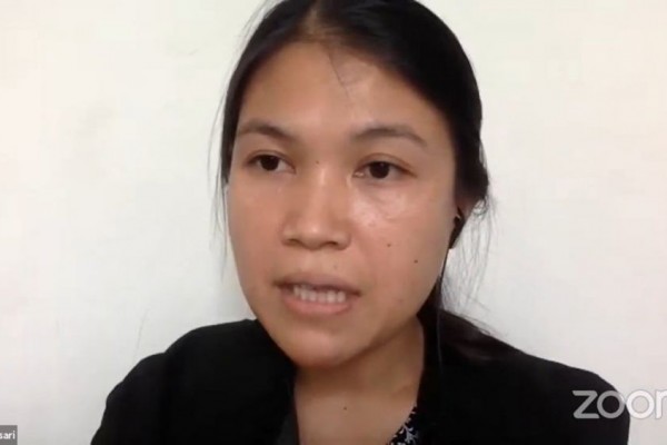 Aktivis Perempuan Era Purnama Sari Terima SK Trimurti Award 2021
