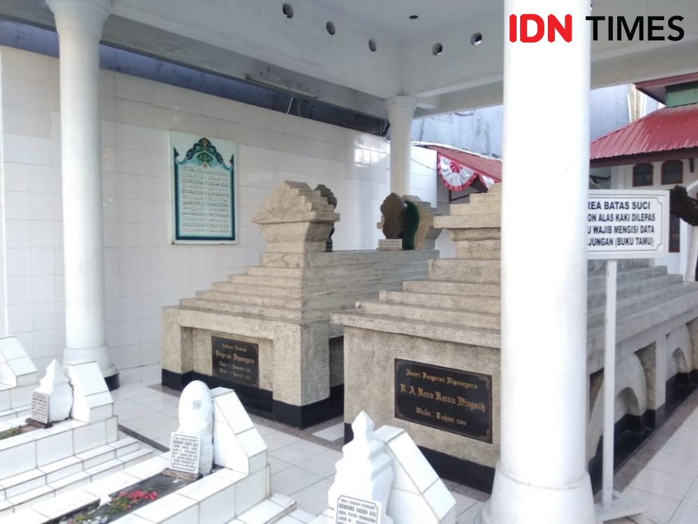 Prabowo Mau Pindahkan Makam Pangeran Diponegoro dari Makassar