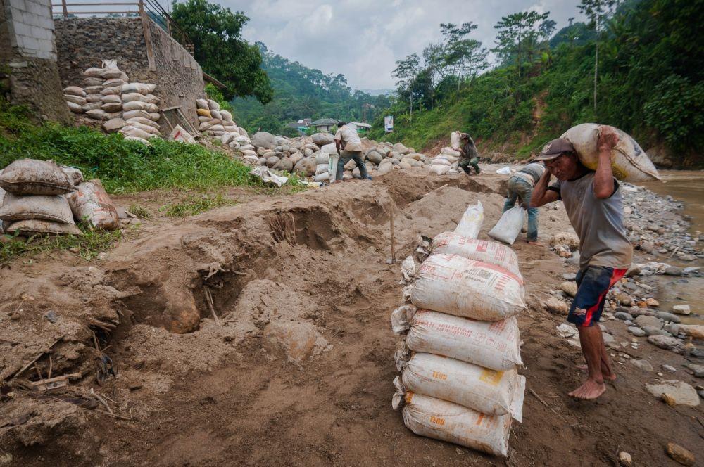 Penyebab Banjir Kota Batu, Meningkatnya Hujan di Hulu 