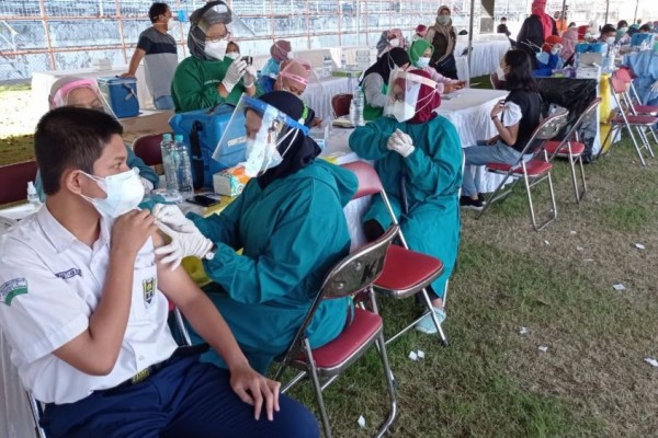 Vaksinasi Dosis 2 di Surabaya Digeber di 67 Lokasi